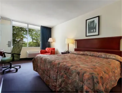 Super 8 by Wyndham Dover Các khách sạn ở Kent County