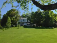 Le Reflet de la Rivière B&B Hotels in Weedon