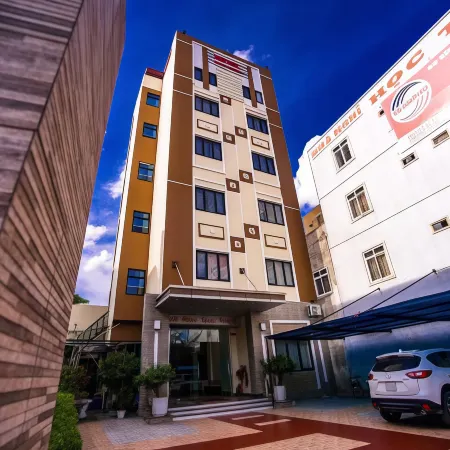 Noblesse Hotel
