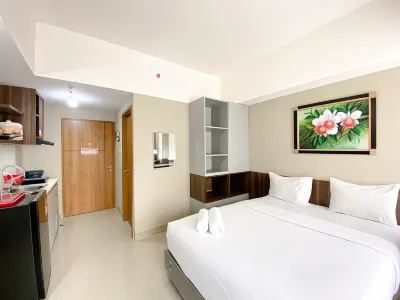 Cozy Stay Studio Apartment at Gateway Park LRT City Bekasi