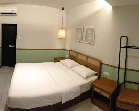 Verde Hotel Purwokerto Hotels in Banyumas Regency