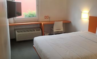 Hotel Tecnologico Norte - Housity