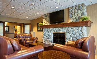 Days Inn & Suites by Wyndham Strathmore