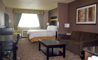 Holiday Inn Express & Suites Dawson Creek