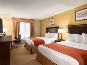 Country Inn & Suites by Radisson, Savannah I-95 North, GA