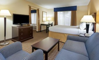 Holiday Inn Express & Suites Smithfield - Selma I-95