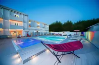 Love Boat Hotel - the Original - sul mare