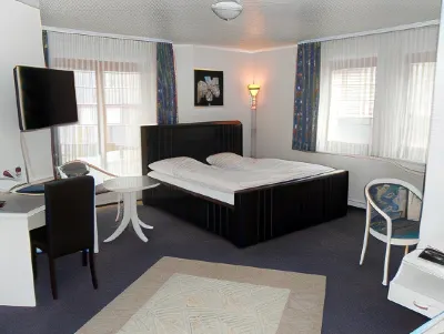 Hotel Gasthof Traube Hôtels à : Waiblingen
