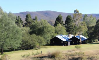 Crackenback Farm Guesthouse