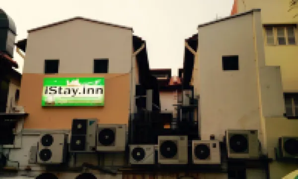 Beat Arts Hostel at Chinatown