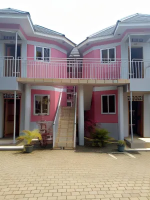 R&R Gardens Hotel