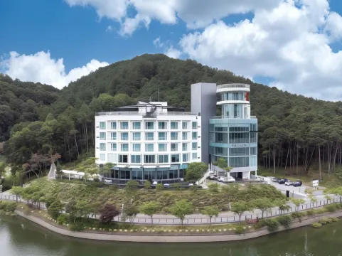 Lake Hill Hotel, Nonsan, Chungcheongnam-do Hotel di Nonsan