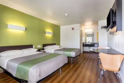 Motel 6 El Paso, TX - East Hotels near Speedway