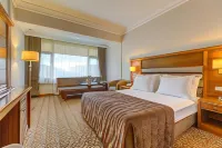 Buyuk Abant Hotel