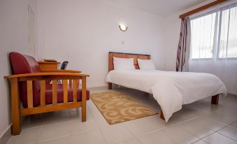 Westwind Hotel Meru