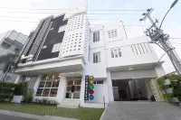 Density Living Hotels in Terban