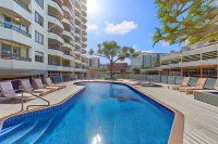 Newport Mooloolaba Apartments - Family Friendly