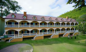Stamp Hills Resort