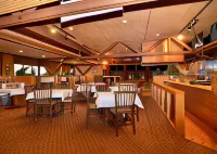 Douglas Inn and Conference Center