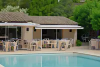 Hôtel la Figuière - Uima-altaat