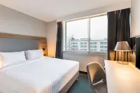 Radisson Hotel and Conf Centre London Heathrow Hotels in London