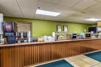格羅夫公園酒店 - 早餐