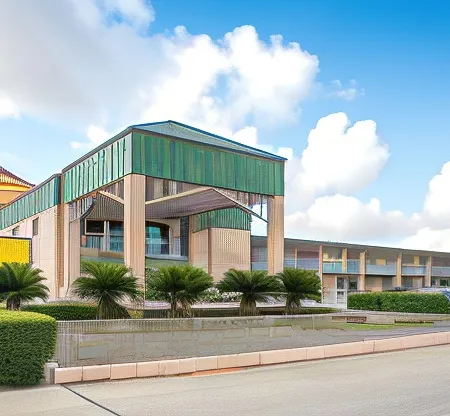 Super 8 by Wyndham Seguin