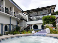 Hotel Santo Tomas / Historical Property Hotels in San Jose