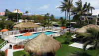 Oceans Beach Resort & Suites - piscine