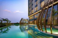 Radisson Blu Hotel & Spa, Nashik - Swimmingpools