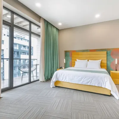 Best Western Tbilisi City Center Hotels near متنزه فاكي