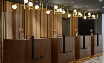 Renaissance Amsterdam Schiphol Airport Hotel