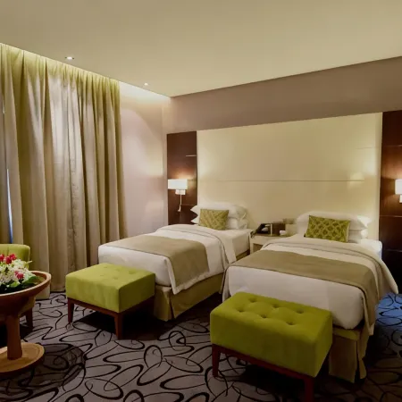 Hayat Heraa Hotel Отели рядом с достопримечательностью «Торговый центр Soccer Scene»