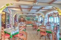 Hotel Residence Inn Suites Cristina - breakfast