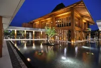 Djoglo Luxury Bungalow Hotels in Jabung