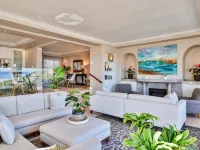 Hermanus Beachfront Lodge Hotels in Hermanus