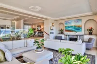 Hermanus Beachfront Lodge