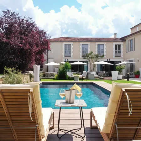 Hotel le Saint Gelais
