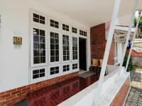 RedDoorz Near Moro Mall Purwokerto
