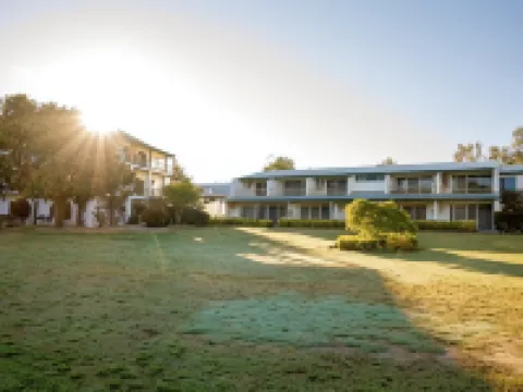 Yarrawonga Mulwala Golf Club Resort Hotels in Yarrawonga