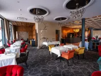 The Ambassador Hotels near Cité du Temps