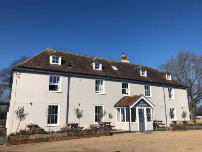 The Ship Inn Hotels near Port Lympne Safari Park