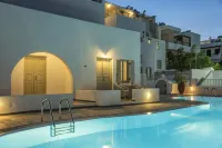 Nissos Thira - piscina