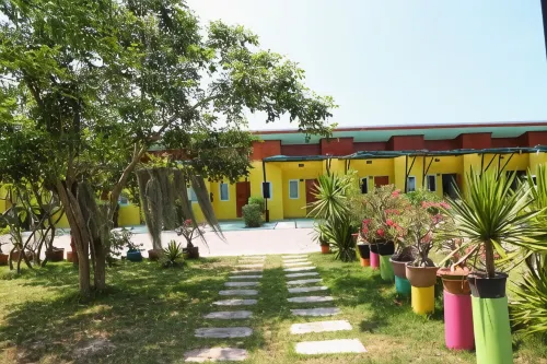 The Moonlight Resort - Homestays