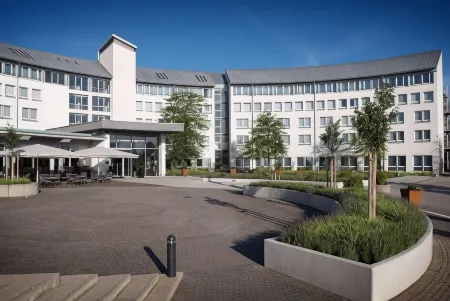 Ramada by Wyndham Dresden Отели в г. Крайша