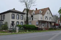 LaSalle Guest House Hotels near Brookside Mansion