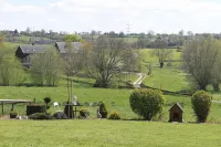 Country House Au Ballet des Hirondelles Hotels near Fort of Battice