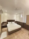 Status Business Hotel - Naveen Market - 2つ星