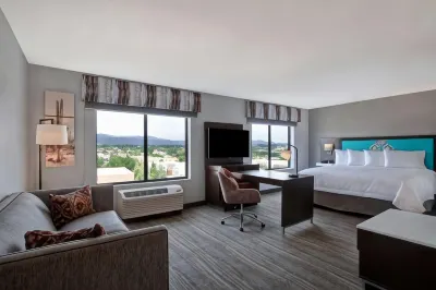 Hampton Inn Santa Fe South 住宿飯店