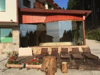 2 Bedroom, 2 Showeroom Villa Suitable for a Family Skication and Remote Working